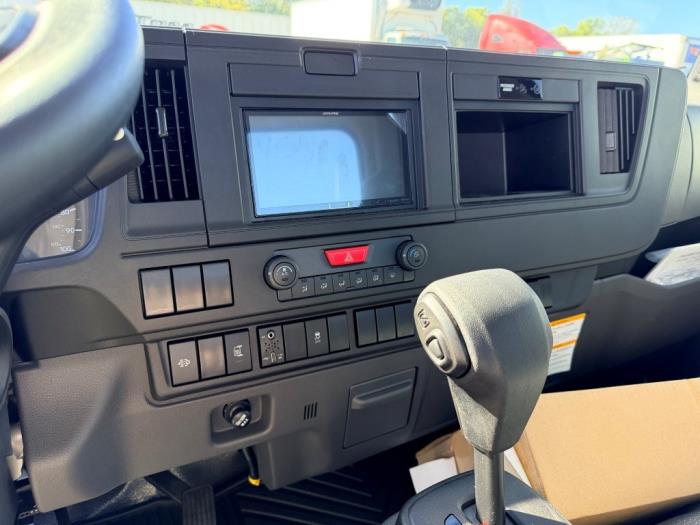 2026 Isuzu NPR-XD-8