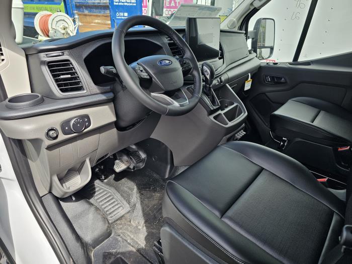 2027 Ford Transit 350 HD-9