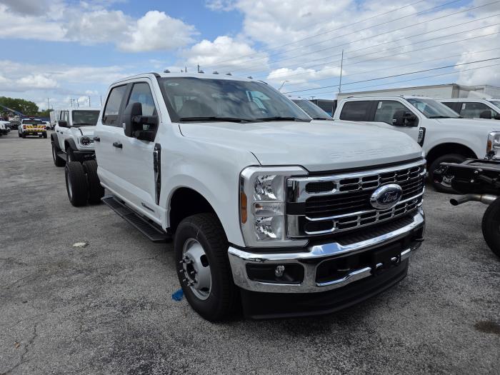 2026 Ford F-350-2
