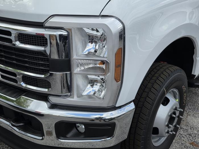2026 Ford F-350-9