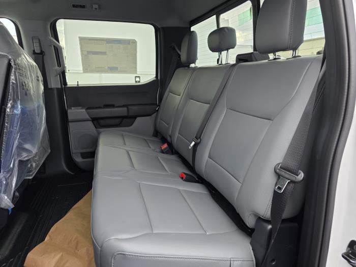 2026 Ford F-350-23