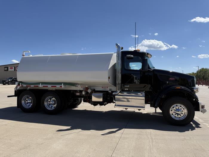 2027 Peterbilt 567-3