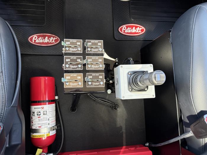 2027 Peterbilt 567-8