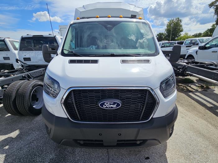 2026 Ford Transit-350-2