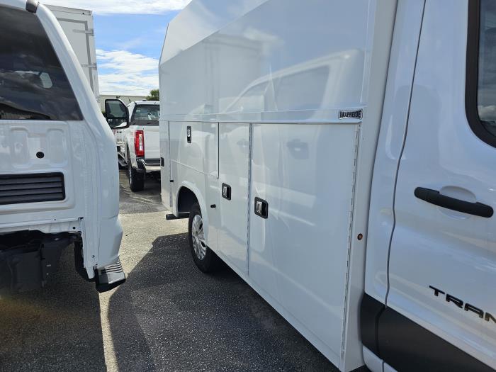 2026 Ford Transit-350-5