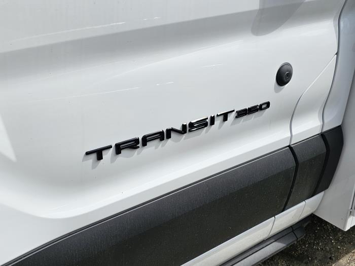 2026 Ford Transit-350-8