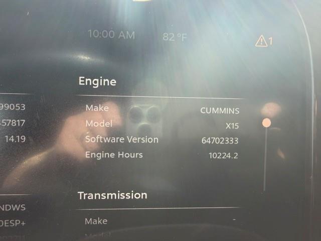 2023 Peterbilt 389-68