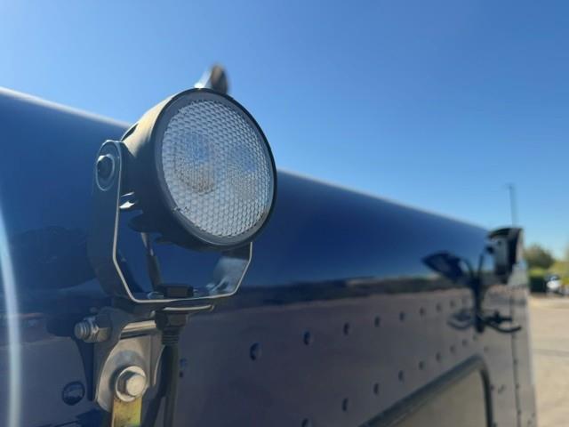 2027 Peterbilt 589-27