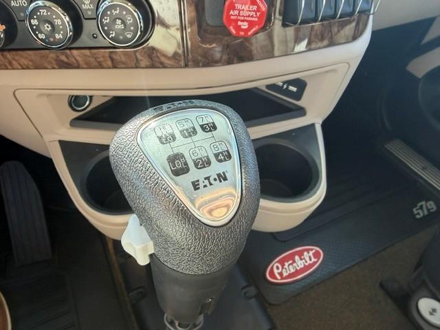 2027 Peterbilt 589-55