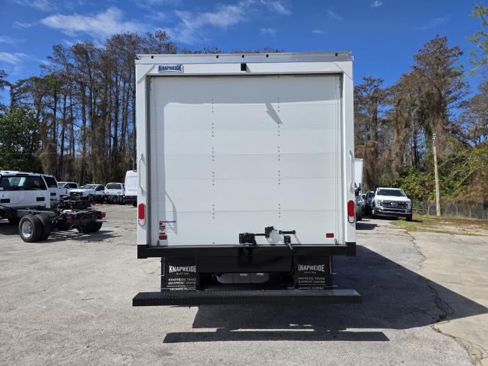 2027 Ford E-450-6