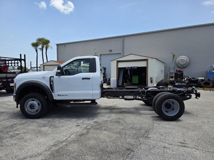 2026 Ford F-600-8