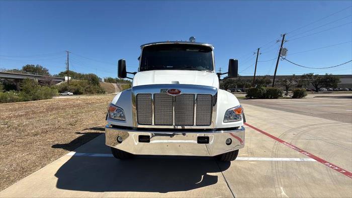 2027 Peterbilt 548-20