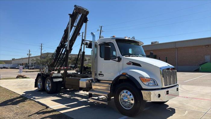 2027 Peterbilt 548-35