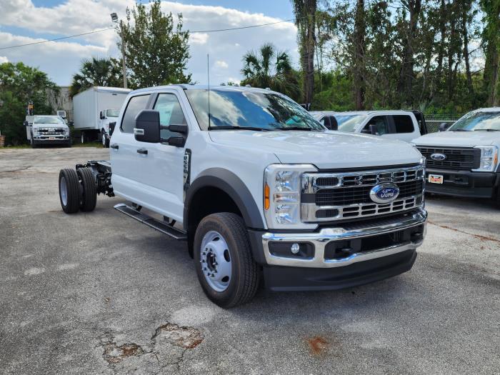 2026 Ford F-550-2