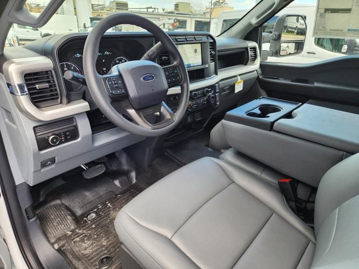 2026 Ford F-550-11