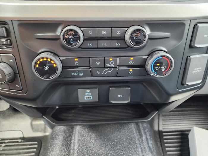 2026 Ford F-550-17