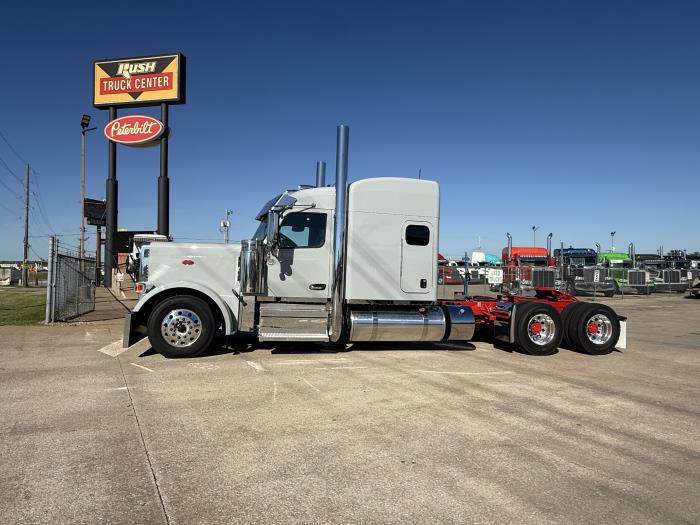 2027 Peterbilt 589-6
