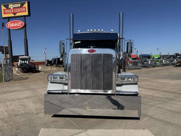 2027 Peterbilt 589-13