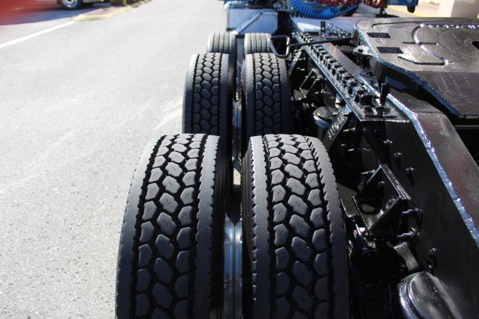 2022 Peterbilt 389-5