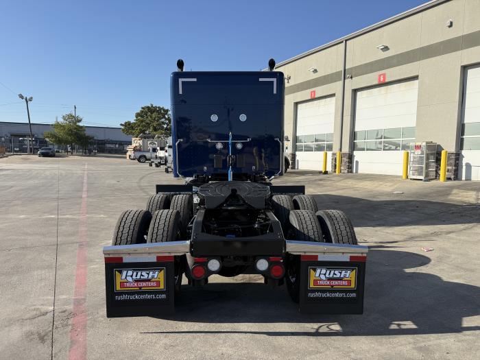 2027 Peterbilt 567-7