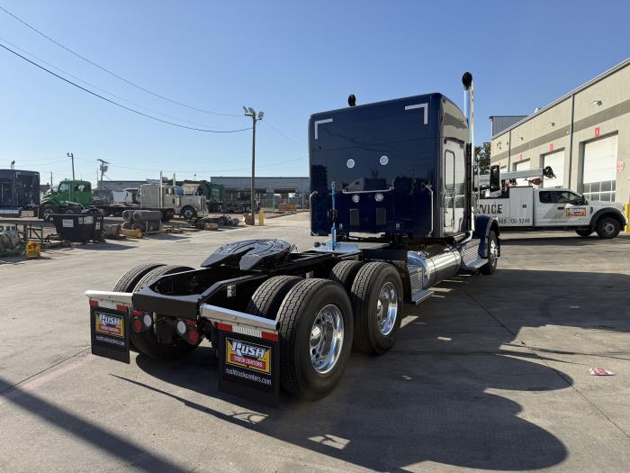 2027 Peterbilt 567-8