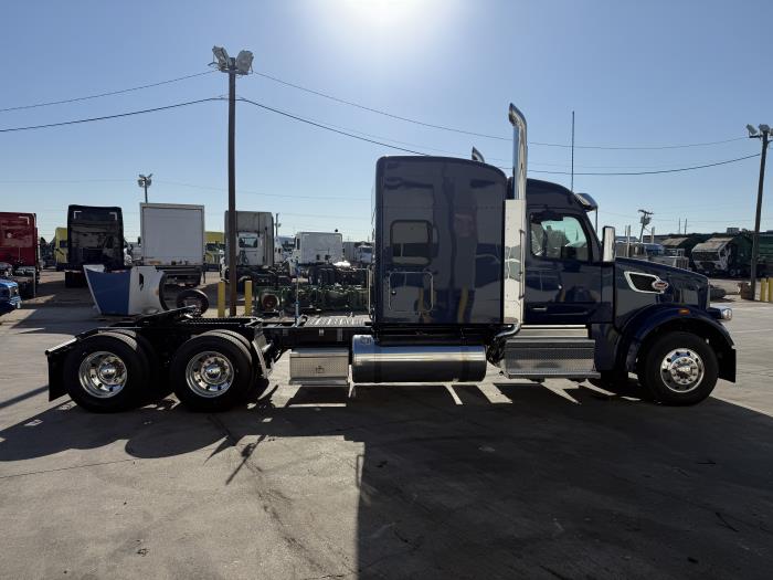 2027 Peterbilt 567-9