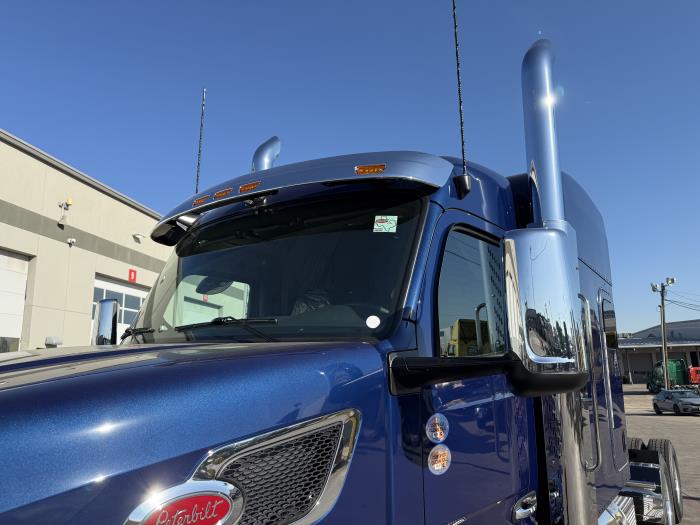 2027 Peterbilt 567-13