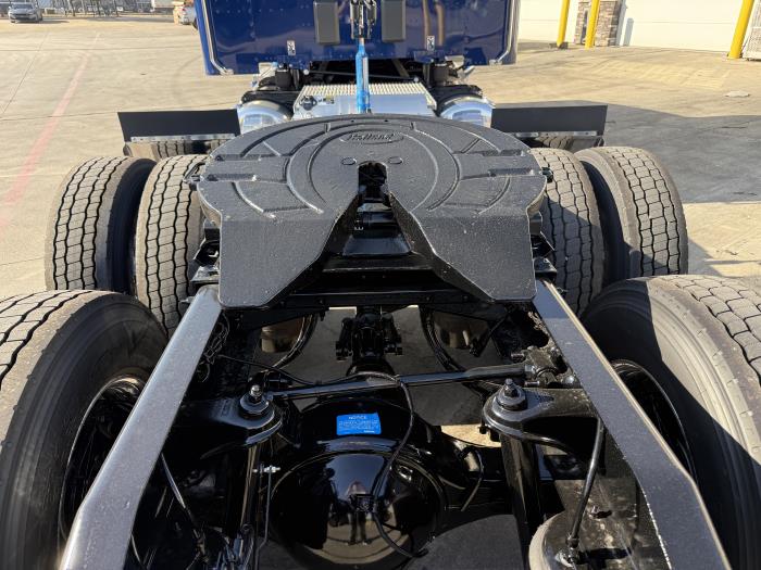 2027 Peterbilt 567-23