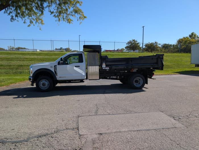 2026 Ford F-600-1