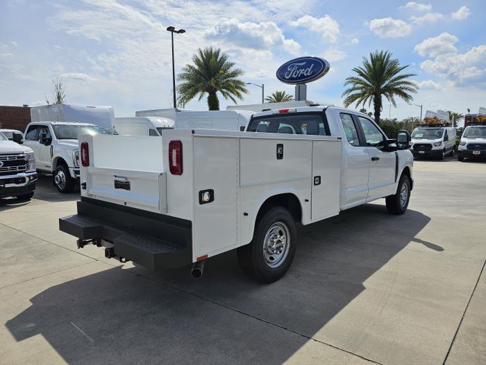 2027 Ford F-250-5