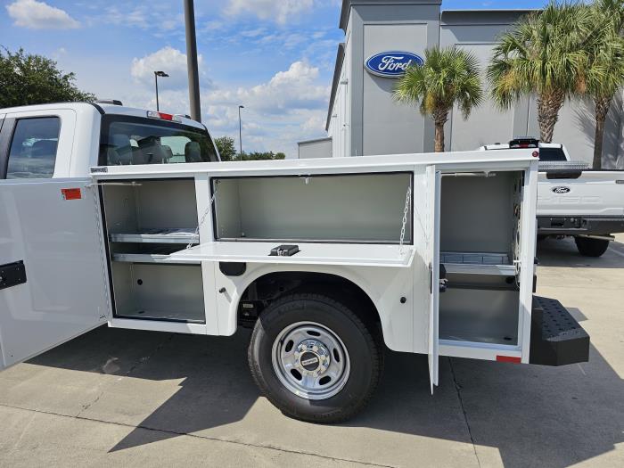 2027 Ford F-250-9
