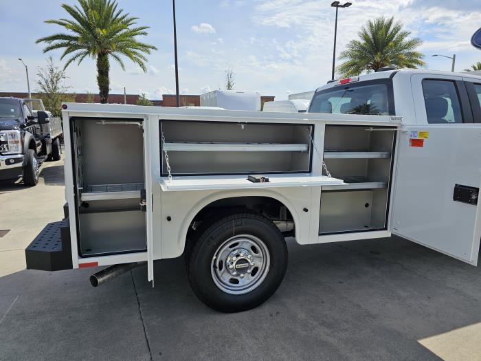 2027 Ford F-250-10