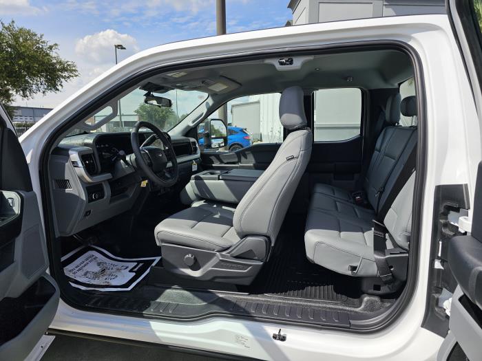 2027 Ford F-250-12