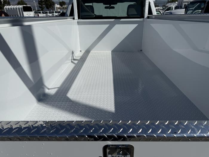 2027 Ford F-250-5