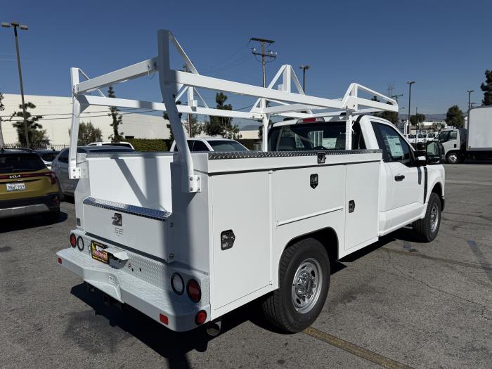 2027 Ford F-250-6