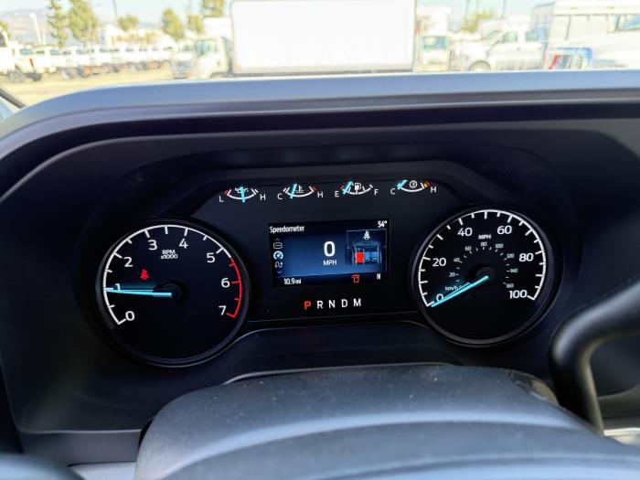 2027 Ford F-250-28