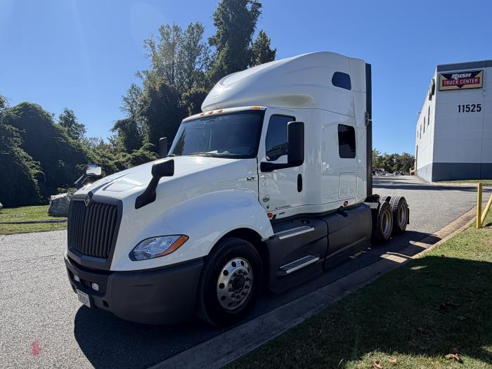 2022 International LT625-0