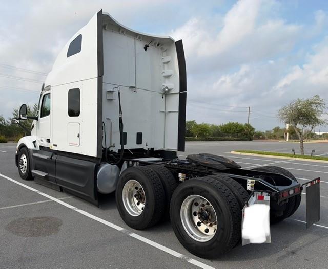 2023 Peterbilt 579-6