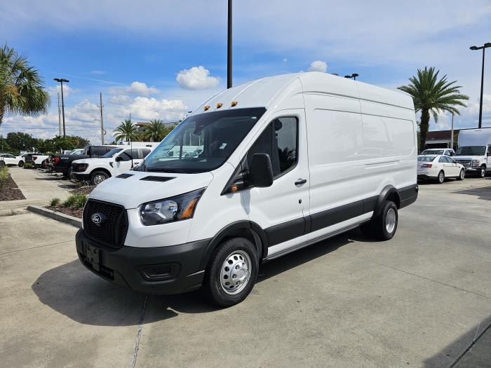 2026 Ford Transit 350 HD-1