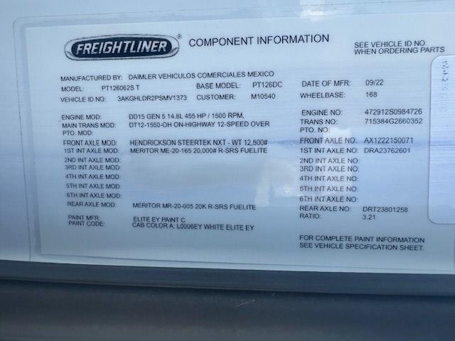 2023 Freightliner Cascadia-7