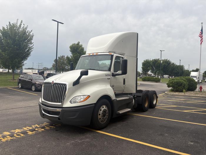 2022 International LT625-0