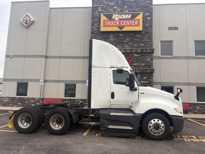 2022 International LT625-7