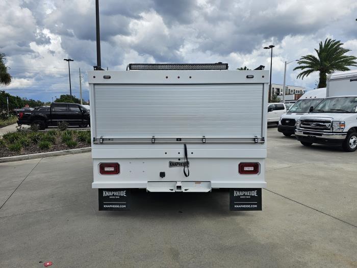 2026 Ford F-550-6