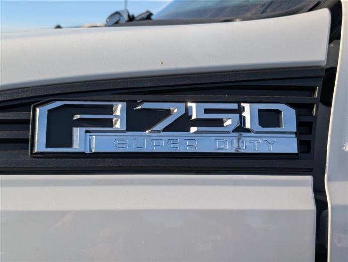 2027 Ford F-750-13