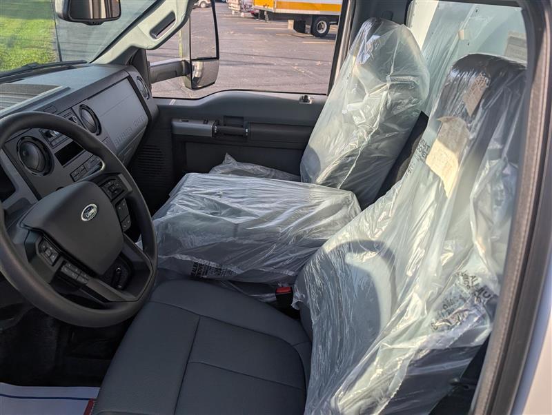 New 2027 Ford F-750 Regular Cab Cargo / Straight Box Truck for sale #2096186 - photo 15