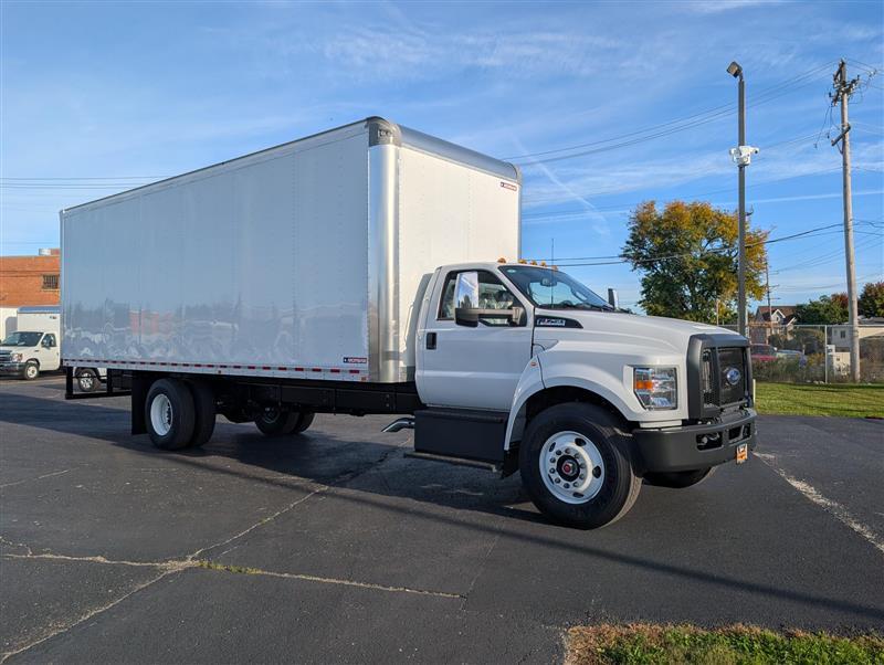 New 2027 Ford F-750 Regular Cab Cargo / Straight Box Truck for sale #2096186 - photo 5