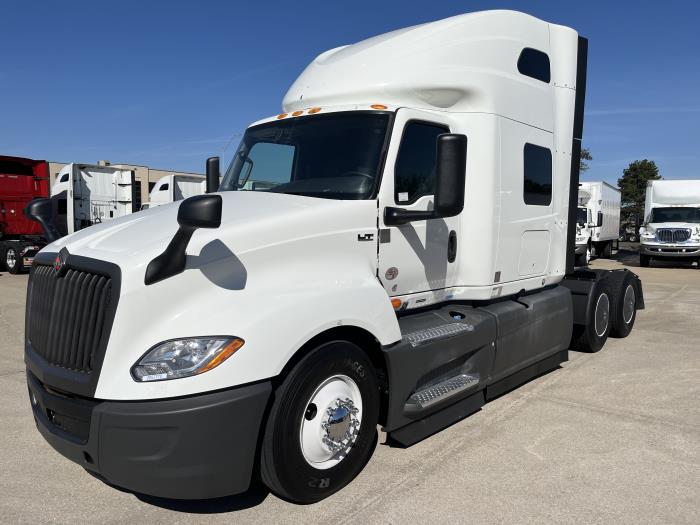 2023 International LT625-0