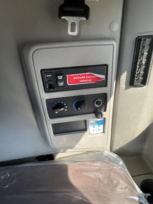 2023 International LT625-18