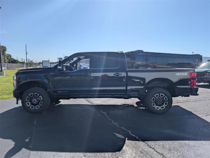 2027 Ford F-350-3