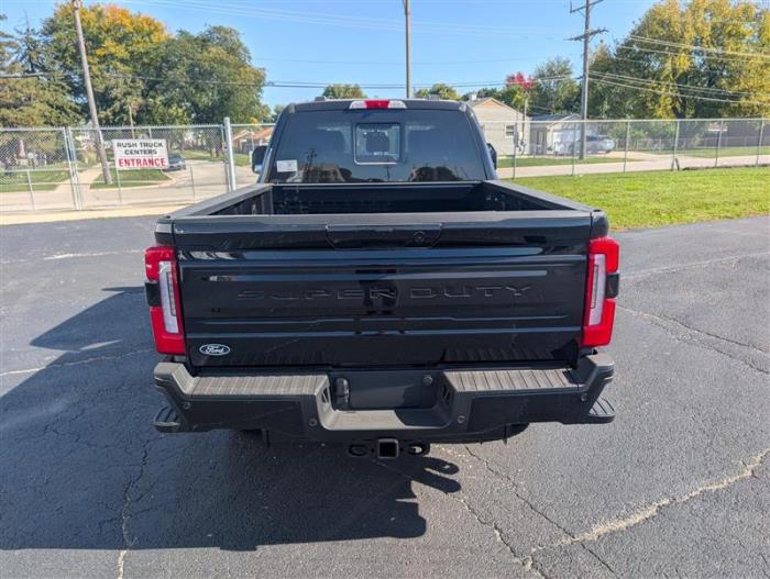 2027 Ford F-350-6